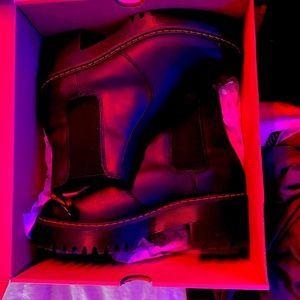 Doc martens Rometty leather platform Chelsea boots